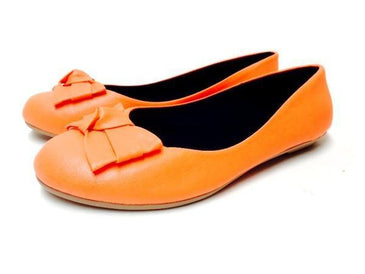 Sapatilha super descolada, ideal para um passeio no parque, diversas cores disponíveis (crie sua combinação que fabricamos), forro de espuma super macio e palmilha ULTRA... 