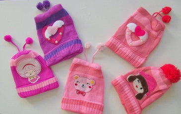 Kit com 03 Toucas Frio Inverno Lã RosaCriança Infantil Menina LINDISSÍMAS TOUCAS PARA SEUS FILHOS ARRASAREM NO LOOKNESTE INVERNO!! APROVEITE JÁ NOSSAS SUPER OFERTA DESTE INVERNO!!! Tamanho único... 