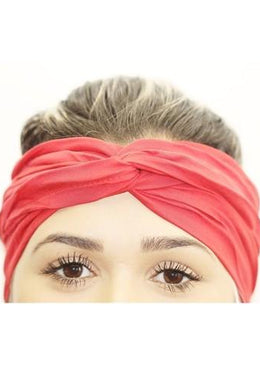 


Tubante aramado liso vermelho. Material: Tecido viscose e arame. Dimensões: 19x17 Peso: 48 gramas.


 


 