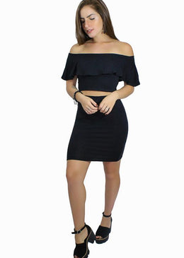 DESCRIÇÃO: Conjunto Saia Tubinho com Cropped Ombro a Ombro com BabadoCARACTERISTICAS: Tecido leve, com alta elásticidade, toque macio e super confortável. Não da bolinhas nem desbota.MODELAGEM: Ampla e... 