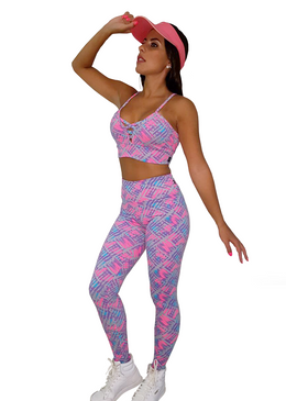   Calça Legging confeccionada em Supplex Poliamida Fitness com fio de elastano da marca Lycra Original de alta qualidade para academia e para o uso no seu dia a dia! Tecido em... 