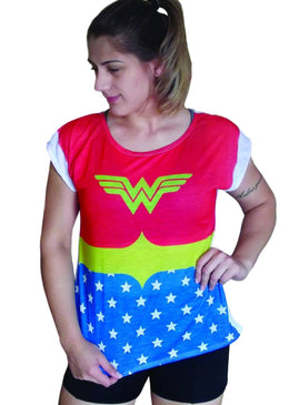 BABY LOOK ESTAMPADA ESTAMPA EM SUBLIMAÇÃO Tamanho MComprimento total 58cmLargura Busto 44cm Composição100% Poliéster Tecido Flamê 