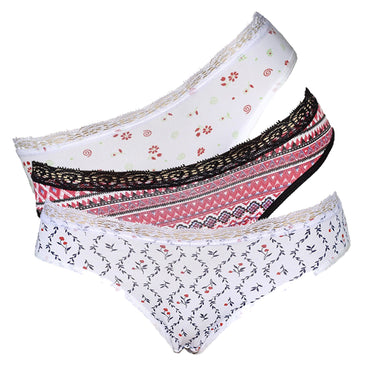 Linda calcinha, com detalhe em renda, estampada, além de conforto e praticidade para o seu dia a dia!Calcinha em poliéster e elastano detalhe em renda.... 