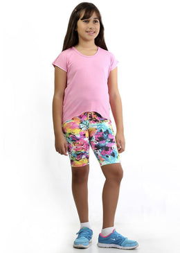 Bermuda Fitness Estampado Infantil, muito prático e gostoso de usar, dá liberdade para brincar. As meninas irão ficar bem vestidas e com estilo charmoso com... 