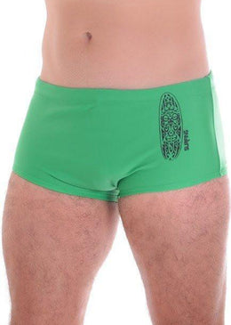 Sunga Slip Adulto com estampa na lateral.Tem bainha nas pernas e cadarço para amarrar na cintura.Modelo confortável e muito bonito.Lucre muito! 