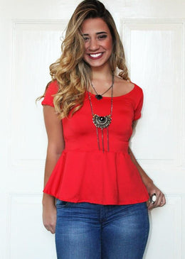 Lindo modelo de blusa peplum fabricada em Suplex de Excelente qualidade.Tecido:SuplexCaracteristicas:Tecido firme, de alta elasticidade que não desbota com o tempo e nem dá aquelas indesejaveis... 