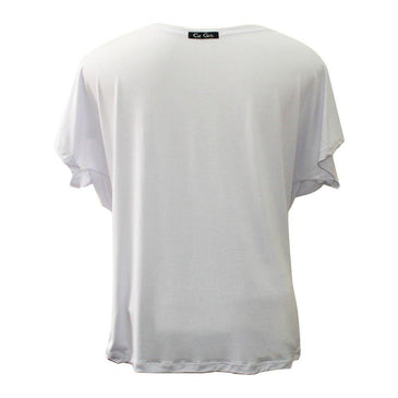 Blusa confeccionada em viscose e elastano, para garantir a versatilidade da peça. Lisa, com manga curta, gola canoa e diversas opções de cor. Uma camiseta básica... 