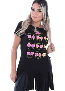 Descrição : T - Shirt Franja Feminina Coleção La Bout confeccionada em tecido viscolycra.T-Shirt com estampa Caveira Cats em Plástisol,manga curta e detalhe de Franjas cortadas a fio da Barra.Composição : Viscolycra... 