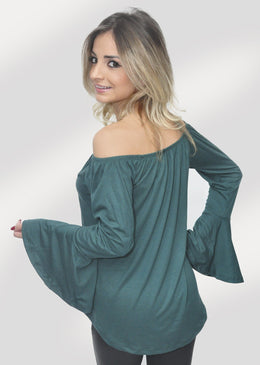 Blusa ombro a ombro fabricado em tecido visco lycra super macio ao corpo manga flare com cordão e ponteira Composição 96% Viscose 4% Elastano  
