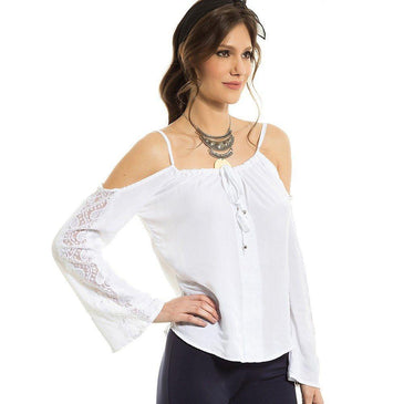 Blusa Vitoria.   Composição:100% Viscose. Blusa manga longa. Essa blusa, estilo bata encanta todos os olhares com sua delicadeza do decote e mangas. O Charme tambem fica... 