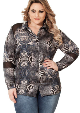 MARCA: LEPOQUECamisete Plus Size em Cetim Estampado Animal Print com Detalhes em ChiffonComposição do Produto: 100% PoliésterImportante:- Os acessórios utilizados na produção das fotos não acompanham... 