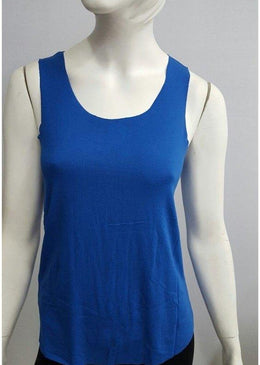 Camiseta básica ideal para composição de qualquer look. Fabricado em tecido leve e de otimo caimento, para qualquer tipo de espórtes! Compisição: 94%viscose /6%Elastano 