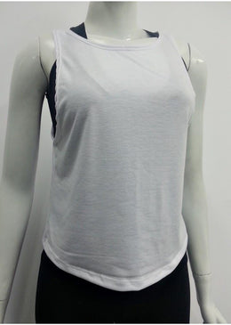 Camiseta básica ideal pata composição de qualquer look, tecido fresco e com bom caimento!Ideal para qualquer tipo de esportes...Composição: 94%viscose 6%Elastano 