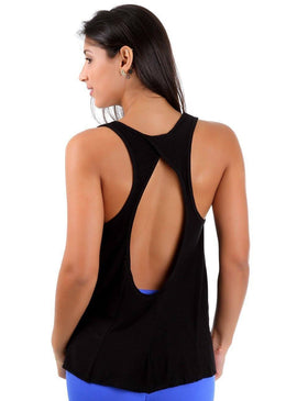 Camiseta Fitness Nadador Transpassada Costas modelando o corpo feminino para correr caminhar malhar na Academia no Crossfit Funcional nas aulas de Pilates Ioga aulas de... 