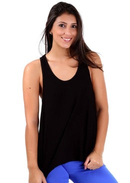 Camiseta Fitness Nadador Transpassada Costas modelando o corpo feminino para correr caminhar malhar na Academia no Crossfit Funcional nas aulas de Pilates Ioga aulas de... 