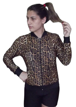 Jaqueta Fitness Jaqueta Bomber em Suplex Estampado Modelo com ZíperTamanho ÚnicoSem ForroSem BolsoTecido Suplex TamanhoComprimento Total 60cmBusto 48cmManga 60cmBarra 40cm 