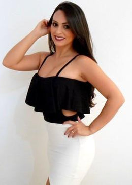 Body babadinho nas cores Preto ou Rosê Lindo body com babadinhos no busto. Possui bojo Composição Tecido Suplex Tamanho Único ( veste do 36 ao... 