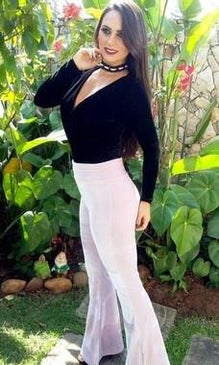 Lindo body transpassado manga longa com bojo. Tecido: Veludo Molhado Tamanho P: Veste manequim 36 e 38 Tamanho M: Veste manequim 40 Tamanho G: Veste... 