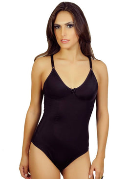 Body Cláudia feito em cetinete lisa, tecido de alta compressão, sem bojo, com fechamento de colchete entre as pernas. Estilo nadador.Modela o corpo. afina a... 