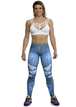Calça Fuso com estampa digital imitando Jeans.Cor: Jeans.Composição do tecido:96% poliéster e 04% elastano.Flexível, com toque macio, não cria bolinhas e não é necessário passar.A... 