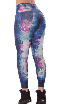 Kit Jeans com 4 peças. Em alta no mundo da moda as peças sublimadas fake Jeans são a sensação do momento, Esse Kit contém 2... 
