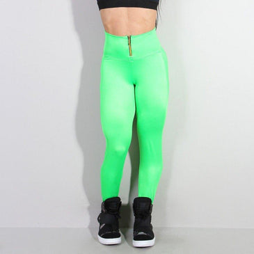 Calça em cirrê de poliamida com  zíper Marca: Carioca FitComposição: 84% Poliamida e 16% Elastano 