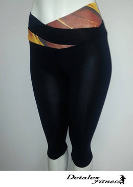 Calça corsário lisa com cós diferenciado com recortes deixando a peça mas fashion.Fabricada com tecido Poliamida com Uv Protection 50+. Proporciona ótima sustentação com elasticidade equilibrada.O... 