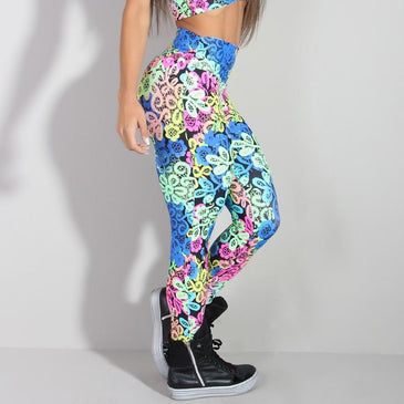 Calça fitness em poliamida light CO2 Santa Constância estampadaMarca: Carioca Fit Composição: 90% Poliamida e 10% Elastano 