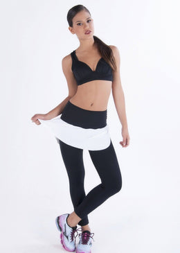 Calça Fitness Legging Com Saia Liso - Kit Promocional Com 5 Calças 5688, modelando o corpo feminino para correr, caminhar, malhar na Academia, no Crossfit,... 