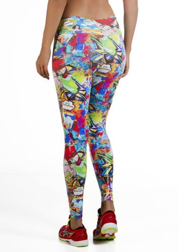 Calça fusô, fabricada com o tecido Splash (Santaconstacia), foi desenvolvida para dar maior conforto nas atividades físicas e se tornaram peças chave no guarda-roupa de... 
