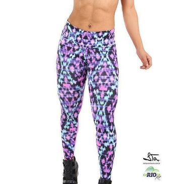 Calça Fusô em Poliamida Light Estampada na frente e Suplex  nas costas.Marca: Carioca FitComposição: 90% Poliamida 10% Elastano 
