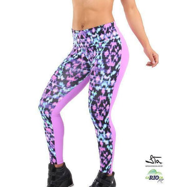 Calça Fusô em Poliamida Light Estampada na frente e Suplex  nas costas.Marca: Carioca FitComposição: 90% Poliamida 10% Elastano 