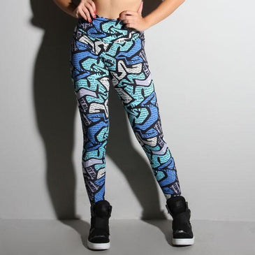 Fusô fitness estampada com cintura franzida nas laterais e cós com altura média todo confeccionado em tecido duplo.Marca: CariocaFit 