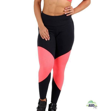 Calça Fusô  em Suplex Santa Cosntância com recorte em tela. Marca: Carioca FitComposição: 90% Poliamida 10% Elastano 