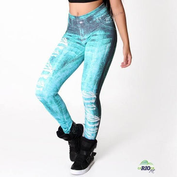 Calça  Fusô jeans. Confeccionada em tecido de poliéster de qualidade. Fabricante: Carioca FitComposição: 90% Poliéster 10% Elastano 