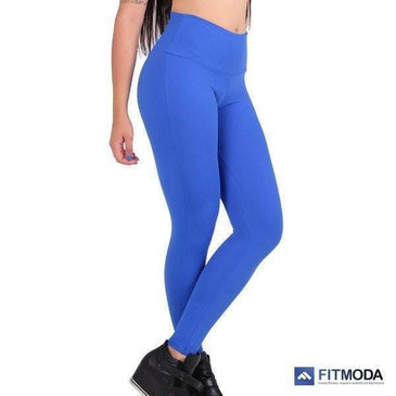 Calça Fusô Modeladora com cós de altura média . Tecido Suplex de Poliamida alta compressão conferindo mais ajuste e poder de compressão. Cós em tecido duplo ajudando a modelar... 
