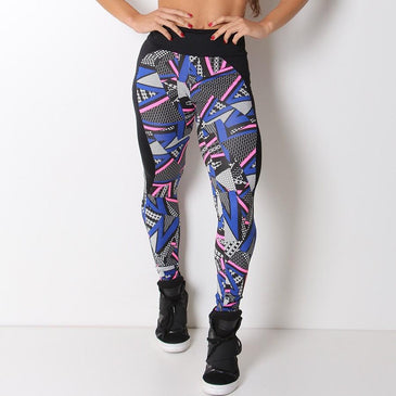 Calça legging fusô para academia confeccionada em tecido poliéster Marca: Carioca Fit Composição: 90% Poliéster e 10% Elastano 