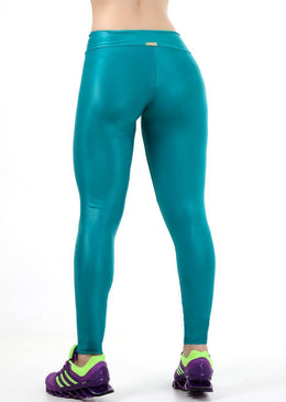 Calça Fuso Fitness Cirrê Evolution Alto Brilho, modelando o corpo feminino para correr, caminhar, malhar na Academia, no Crossfit, Funcional, nas aulas de Pilates, Ioga,... 