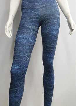 Um produto da Marca D'JM Fitness  Calça fusô, fabricada com o tecido Light®, foi desenvolvida para dar maior conforto nas atividades físicas e se tornaram... 