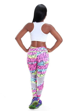 CALÇA LEG CONFECCIONADO EM SUPLEX ESTAMPADO, COM DETALHE EM TULE.CUIDADOS:-Não alvejar;-Não deixar de molho;-Não passar;-Usar sabão neutro:  













#vemdelilypink 