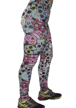 CALÇA LEGGING FITNESS CALÇA EM SUPLEX DE POLIÉSTER Cós Duplo Alto com Elástico de 3cm trazendo conforto e segurança.Costura Rebatida no cós e no cavalo da calça.Sem... 