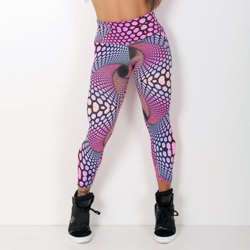 Calça legging  estampada para academia confeccionada em suplex de poliésterMarca: Carioca FitComposição: 90% Poliéster e 10% Elastano 