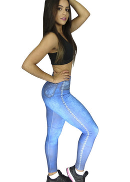     >TECIDO Roupas de academia > Indicado para exercícios e atividades aeróbicas.>Tecido: SUPLEX GROSSO, confortável, flexível, lindíssimo e se ajusta no corpo. > Cós Alto, cintura... 