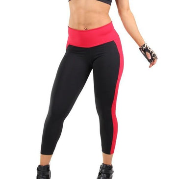 Legging Fitness em Suplex de Poliéster Preto Com recorte e bolso na cor Vermelho. Composição: 90% Poliéster 10% ElastanoCarioca Fit  