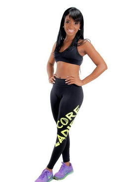 Calça Legging Hard Core confeccionada em suplex  com cós em tecido duplo dobrável, que da firmeza ao abdômen sem deixar de ter conforto podendo ser usada como cintura... 