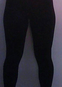 Calça legging longa lisa suplex.Composição: 90%poliamida 10% elastano. 