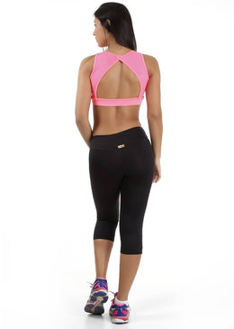 Calça Fitness Legging Emy Suplex Liso, modelando o corpo feminino para correr, caminhar, malhar na Academia, no Crossfit, Funcional, nas aulas de Pilates, Ioga, aulas... 