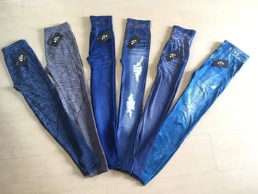 Kit 3 Calças Imita Jeans Será enviado 3 peças diferentes por kit! Costura somente na parte interna da coxaSuplex não fica transparente, por ser um tecido especifico... 