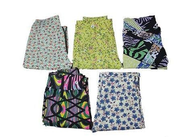 KIT COM 03 Calça Leggin Juvenil Menina em Cotton Estampada DIVERSAS E VARIADAS ESTAMPAS >>NÃO É POSSÍVEL ESCOLHER ESTAMPAS<< TAMANHO:10 - VESTE 8 ANOS - 64 CM ALTURA... 