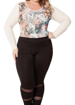 MARCA: LEPOQUELegging Plus Size em e tuleComposição do Produto: 92% Poliéster 8% ElastanoImportante:- Os acessórios utilizados na produção das fotos não acompanham o produto.  